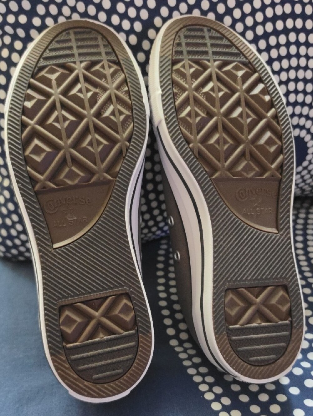 Converse Low Top Unisex Canvas Sneakers in Gray and White - Picture 2 of 5
